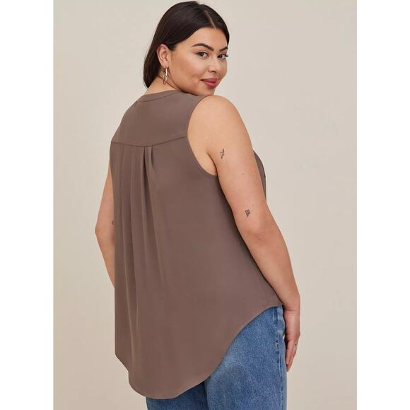 Torrid Harper Georgette Sleeveless Blouse – Brown Mocha – Size 5X - Picture 6 of 9